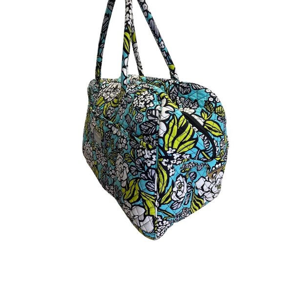 Vera Bradley Women’s Green/Blue/White Floral Quilted With Handles Duffel Bag - N - Picture 2 of 12